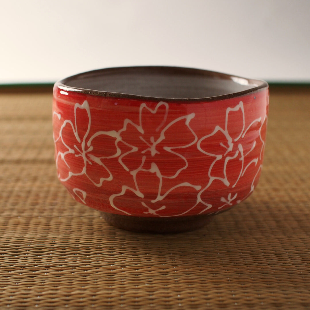 Maizakura Cherry Blossom Red Matcha Bowl - Mino-yaki (Made in Japan).